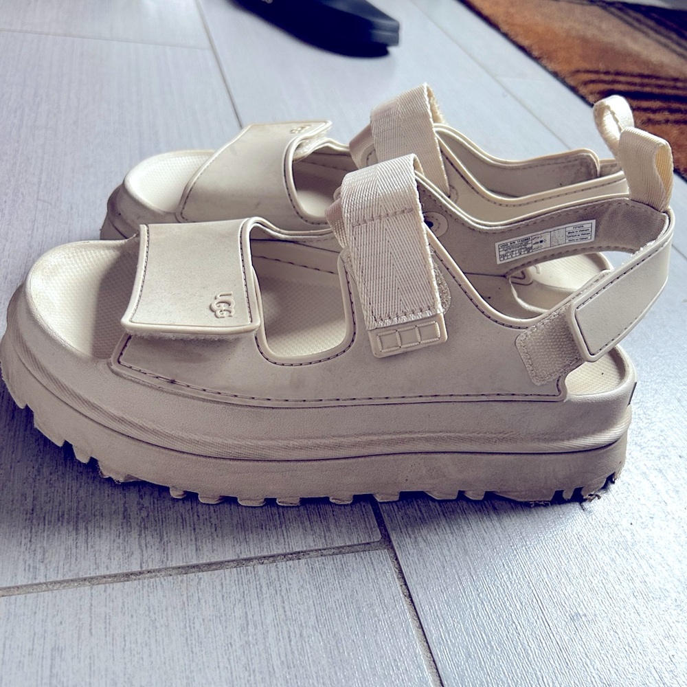 Ugg Chunky Platform Strap Sandals - Cream